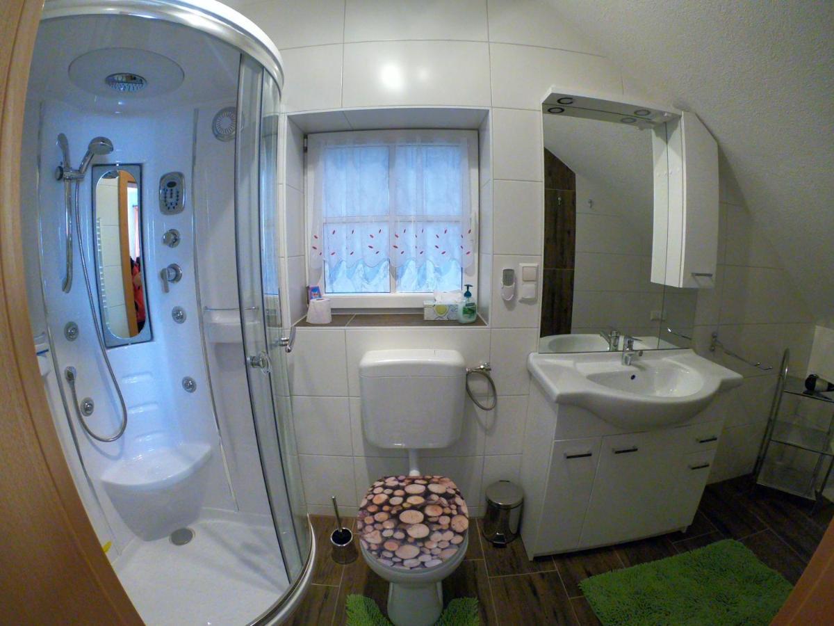Ferienwohnung Stockenhuber Sankt Martin am Grimming Buitenkant foto